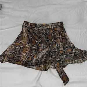 Zara snake print skort